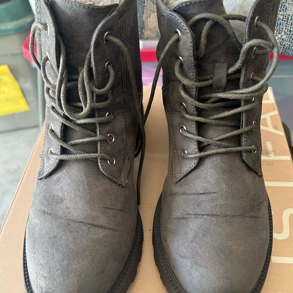 Just Fab Demi Knit Lug Sole Combat Boots - Picture 3 of 15